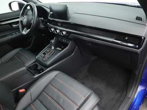 Used 2024 Honda CR-V Sport Touring image 17