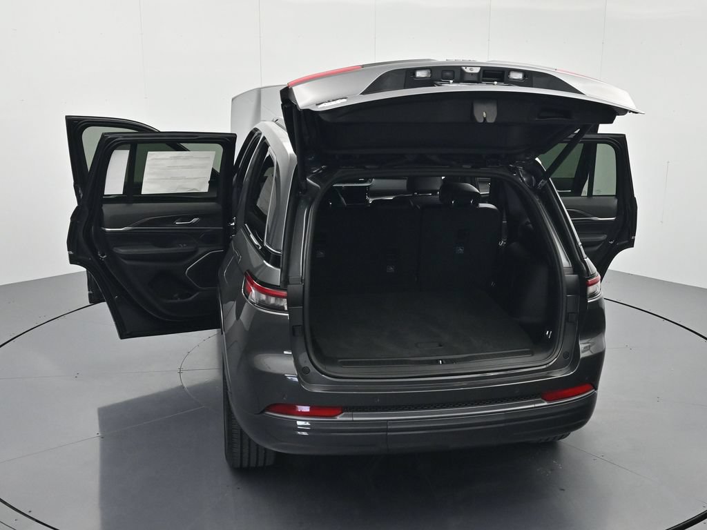 New 2026 Jeep Grand Cherokee Limited AWD/4WD image 46