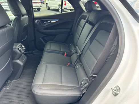Used 2024 Chevrolet Blazer EV LT AWD/4WD image 17
