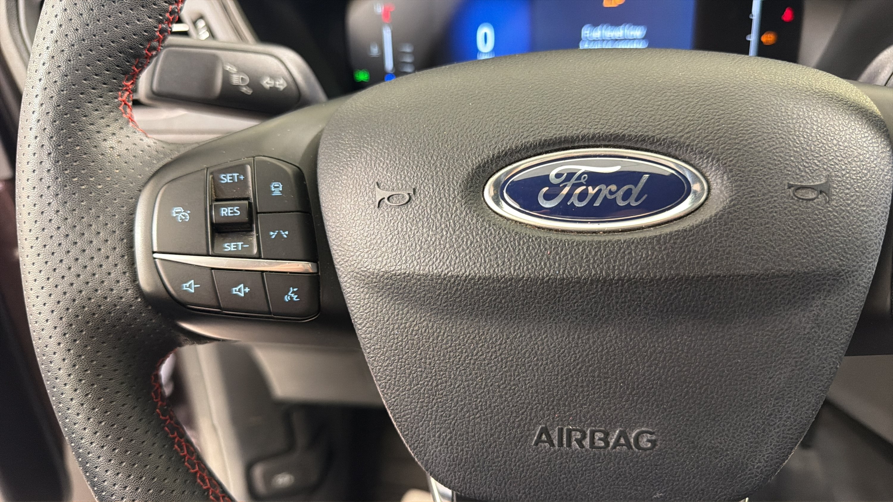 Used 2023 Ford Escape ST-Line w/ Tech Pack #1 FWD image 13