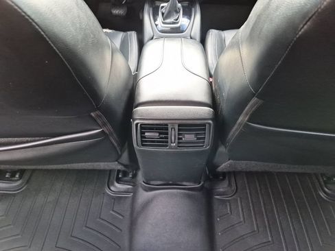 Used 2017 Nissan Rogue SL FWD image 31