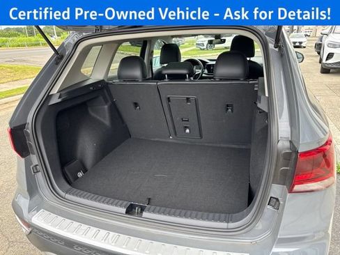Used 2023 Volkswagen Taos SE w/ Panoramic Sunroof Package AWD/4WD image 22