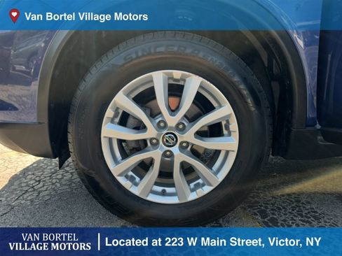 Used 2020 Nissan Rogue SV AWD/4WD image 28