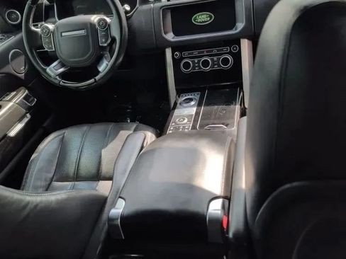 Used 2017 Land Rover Range Rover HSE AWD/4WD image 16