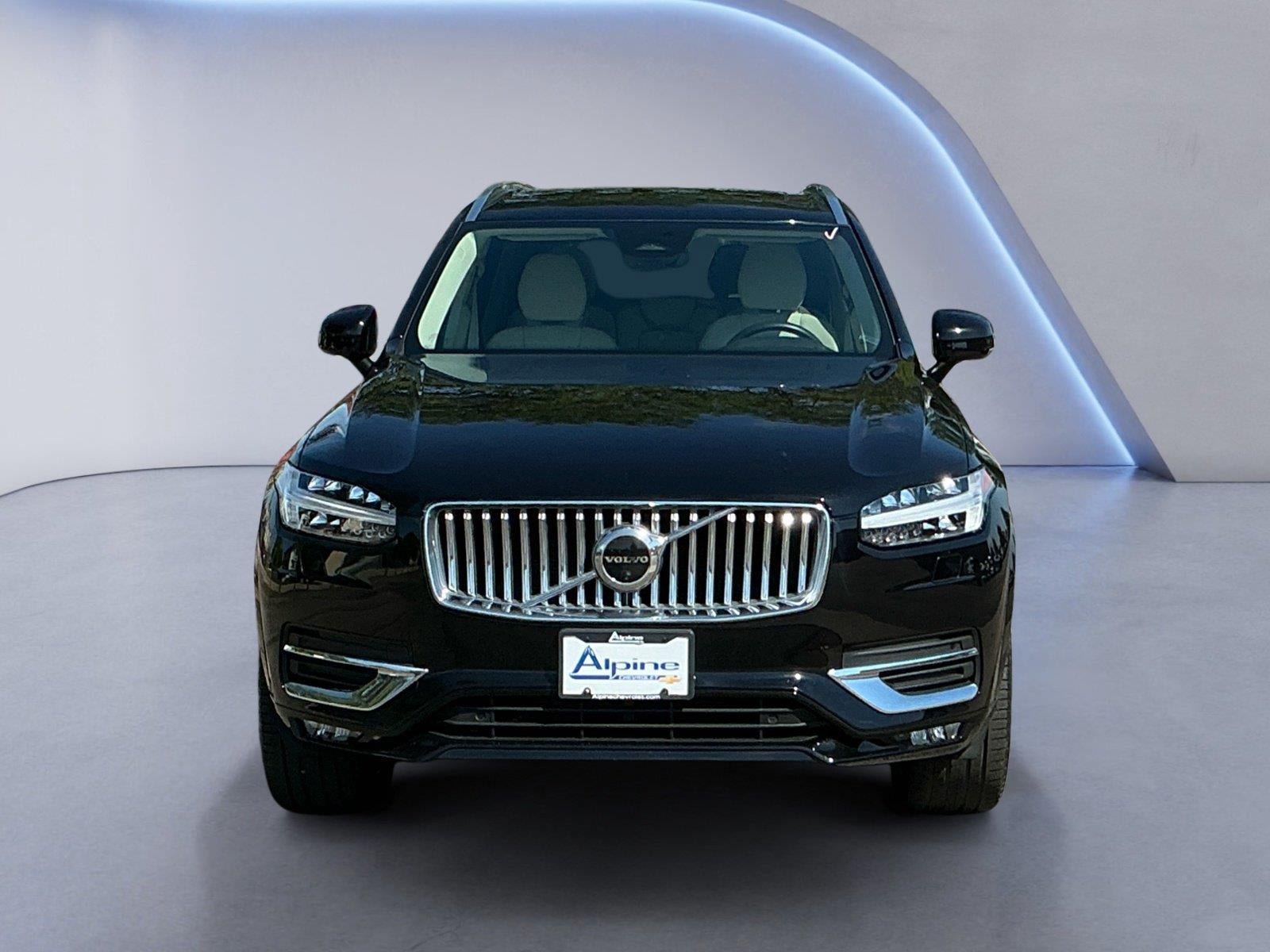 Used 2023 Volvo XC90 B6 Plus w/ Protection Package Premier AWD/4WD image 8