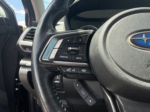 Used 2019 Subaru Forester Limited AWD/4WD image 9