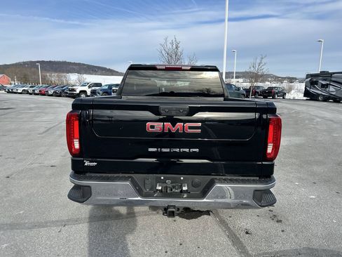 Used 2024 GMC Sierra 1500 SLT image 6