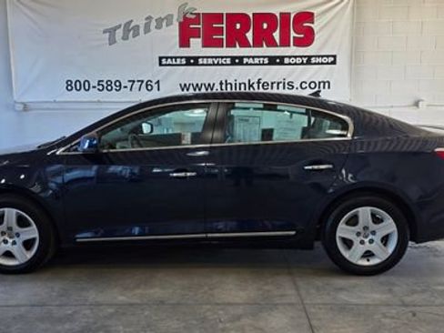 Used 2011 Buick LaCrosse CX image 2