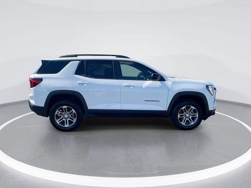 Used 2026 GMC Terrain Elevation w/ Black Edition FWD image 9