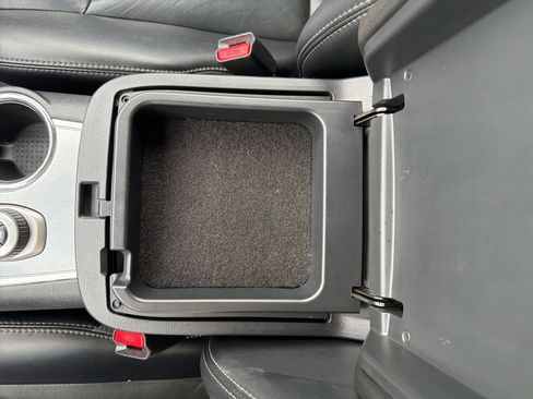 Used 2017 Nissan Pathfinder SL image 51