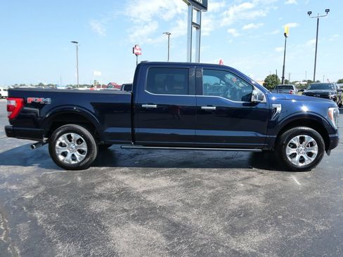 Used 2021 Ford F150 Platinum w/ FX4 Off-Road Package AWD/4WD image 4