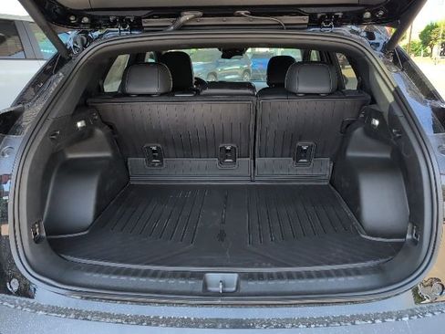 New 2026 Chevrolet Blazer EV LT AWD/4WD image 10