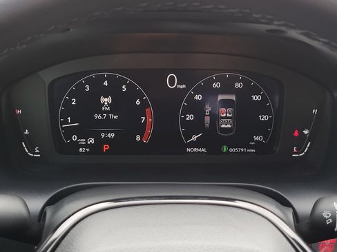 Used 2025 Acura ADX FWD image 25