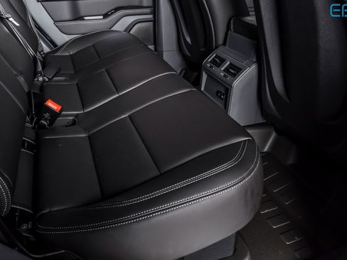 New 2025 INEOS Grenadier Fieldmaster Edition image 21