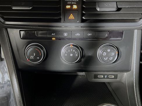 Used 2021 Volkswagen Jetta S FWD image 24