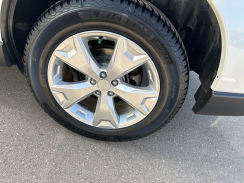 Used 2014 Subaru Forester 2.5i Premium w/ All-Weather Package image 8