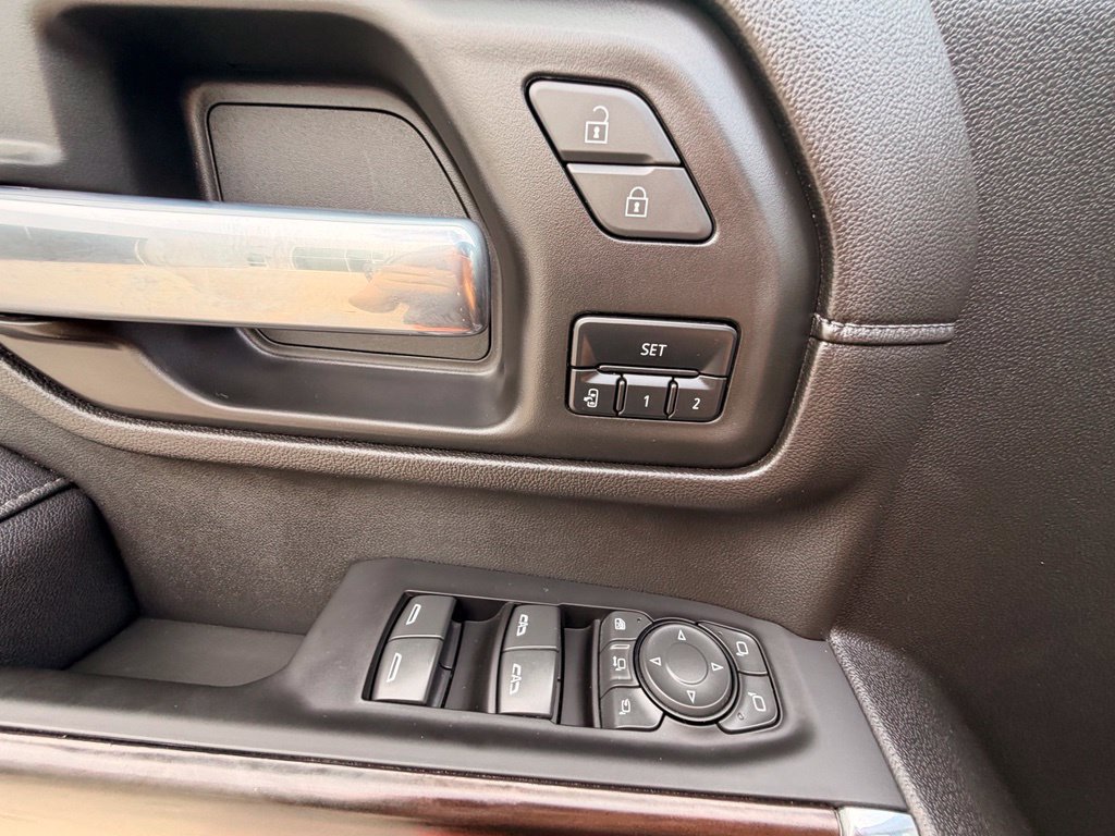Used 2023 GMC Sierra 2500 SLT w/ SLT Convenience Package AWD/4WD image 27