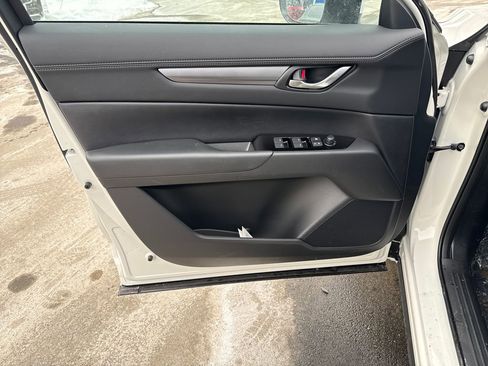 New 2025 MAZDA CX-5 AWD 2.5 S w/ Preferred Package image 23