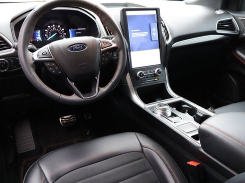 Used 2024 Ford Edge ST-Line AWD/4WD image 4