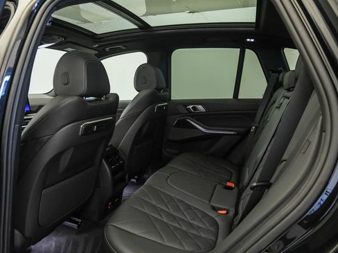 Used 2025 BMW X5 sDrive40i w/ M Sport Package RWD image 18