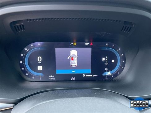 Used 2023 Volvo XC60 B5 Plus image 16