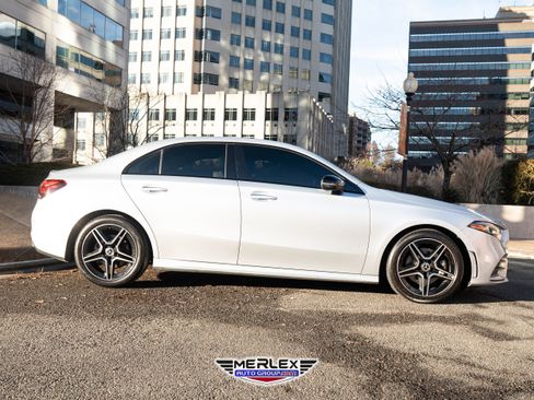 Used 2022 Mercedes-Benz A 220 image 8