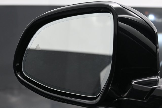 Used 2023 BMW X6 xDrive40i w/ Premium Package AWD/4WD image 4