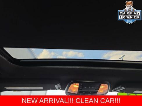 Used 2023 Chrysler 300 S RWD image 15