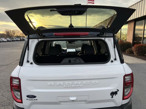 Used 2025 Ford Bronco Sport Badlands w/ Badlands Tech Package image 11