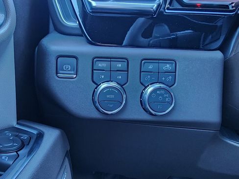 New 2026 GMC Sierra 1500 SLT w/ SLT Premium Plus Package AWD/4WD image 20