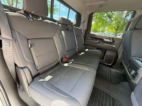 Used 2024 Chevrolet Silverado 2500 LT w/ Midnight Edition AWD/4WD image 28