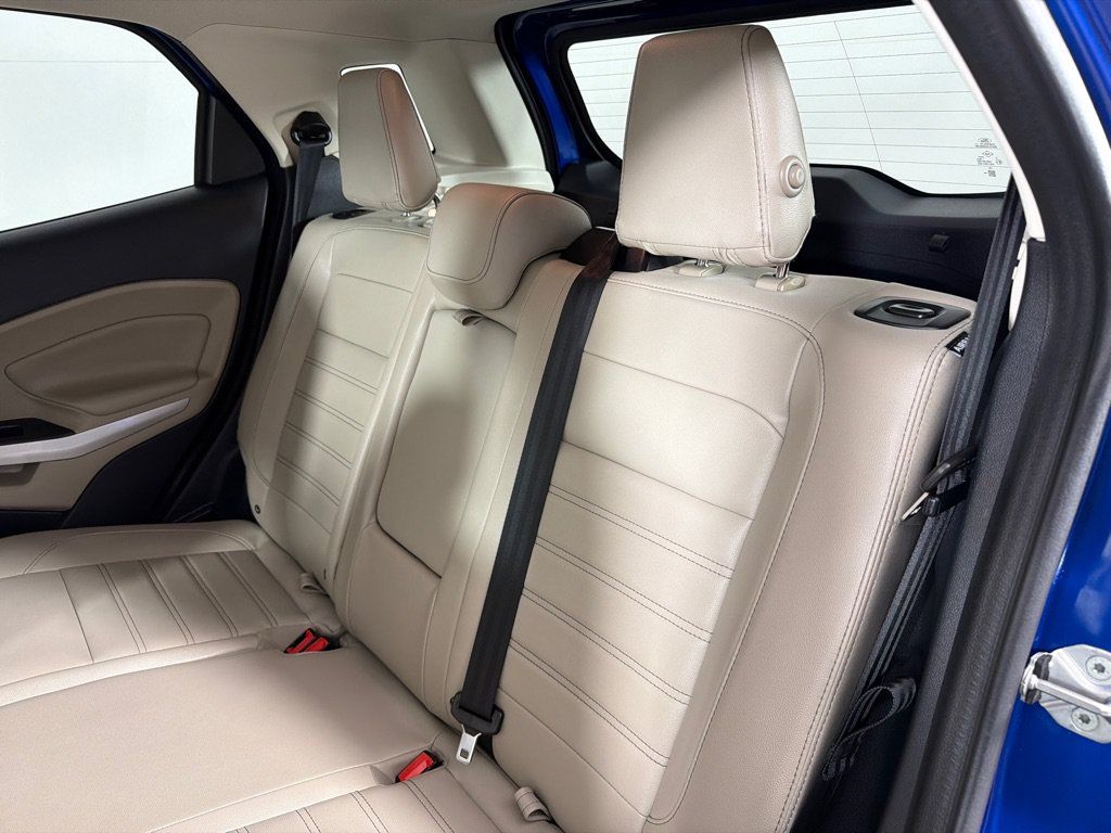 Used 2021 Ford EcoSport Titanium FWD image 18
