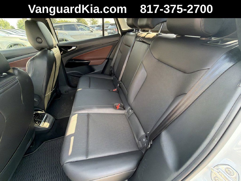 Used 2021 Volkswagen ID.4 Pro S w/ ID.4 Protection Package RWD image 26