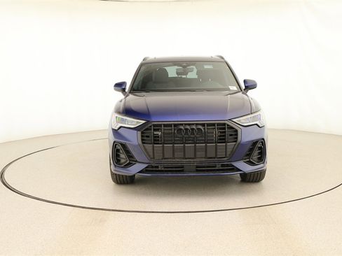 New 2025 Audi Q3 2.0T Premium image 11