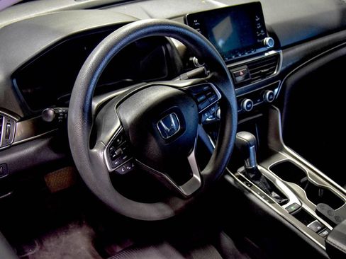Used 2020 Honda Accord LX image 22