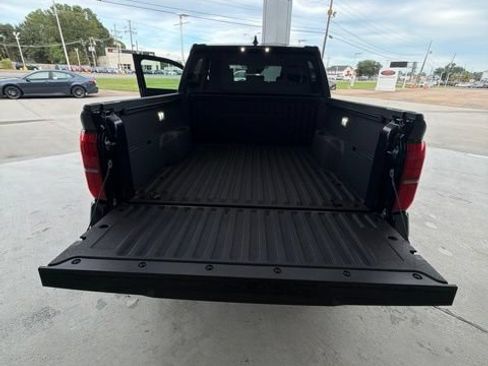 Used 2026 Toyota Tacoma TRD Off-Road AWD/4WD image 24