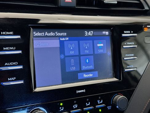 Used 2020 Toyota Camry LE w/ Carpet Mat Package FWD image 11