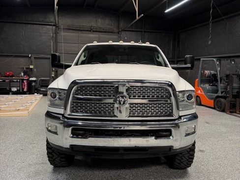 Used 2016 RAM 3500 Laramie w/ Cold Weather Group AWD/4WD image 7