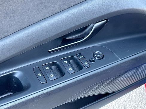 Used 2024 Hyundai Elantra N image 18