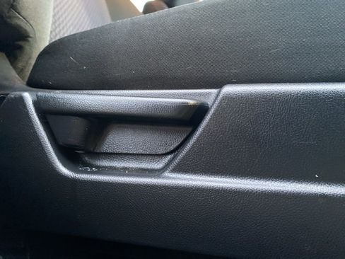 Used 2020 Honda Fit LX image 10