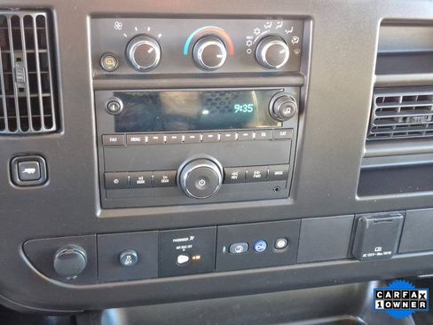 Certified 2024 GMC Savana 2500 Work Van w/ Driver Convenience Package image 16