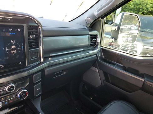 Used 2024 Ford F450 Lariat w/ Lariat Ultimate Package AWD/4WD image 27