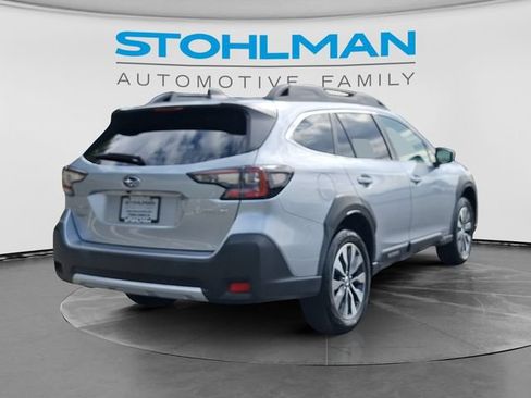 Used 2024 Subaru Outback Limited AWD/4WD image 5