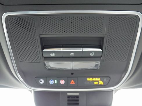 New 2026 Chevrolet Traverse High Country image 21