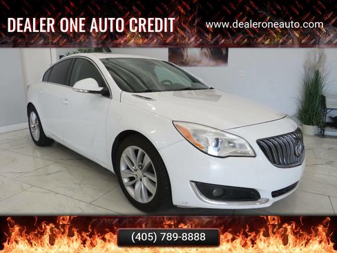 Used 2014 Buick Regal image 1