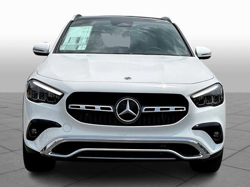 New 2026 Mercedes-Benz GLA 250 4MATIC image 3