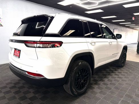 Used 2022 Jeep Grand Cherokee Limited 4xe AWD/4WD image 14
