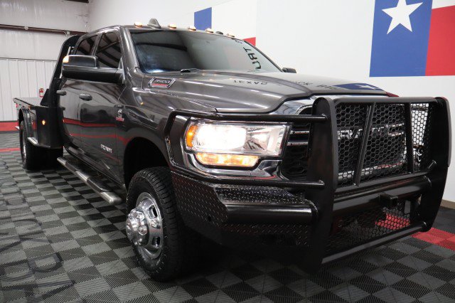 Used 2021 RAM 3500 Tradesman w/ Chrome Appearance Group AWD/4WD image 31