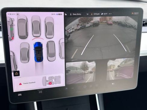 Used 2021 Tesla Model Y Long Range image 16