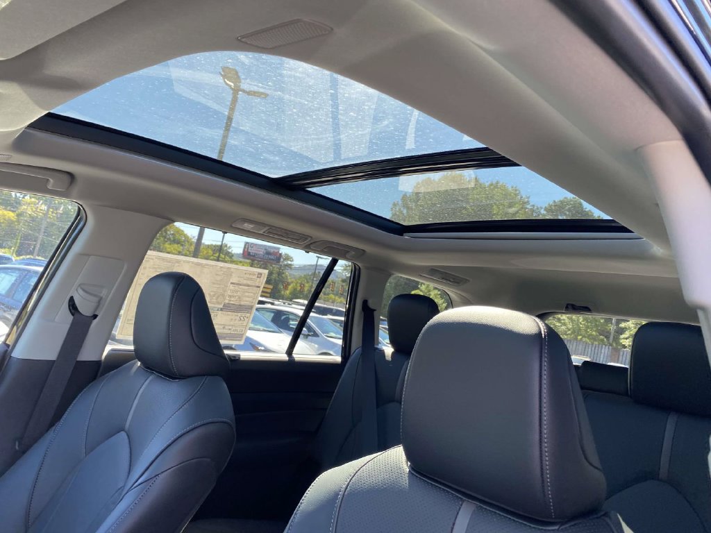 New 2026 Toyota Grand Highlander AWD image 13